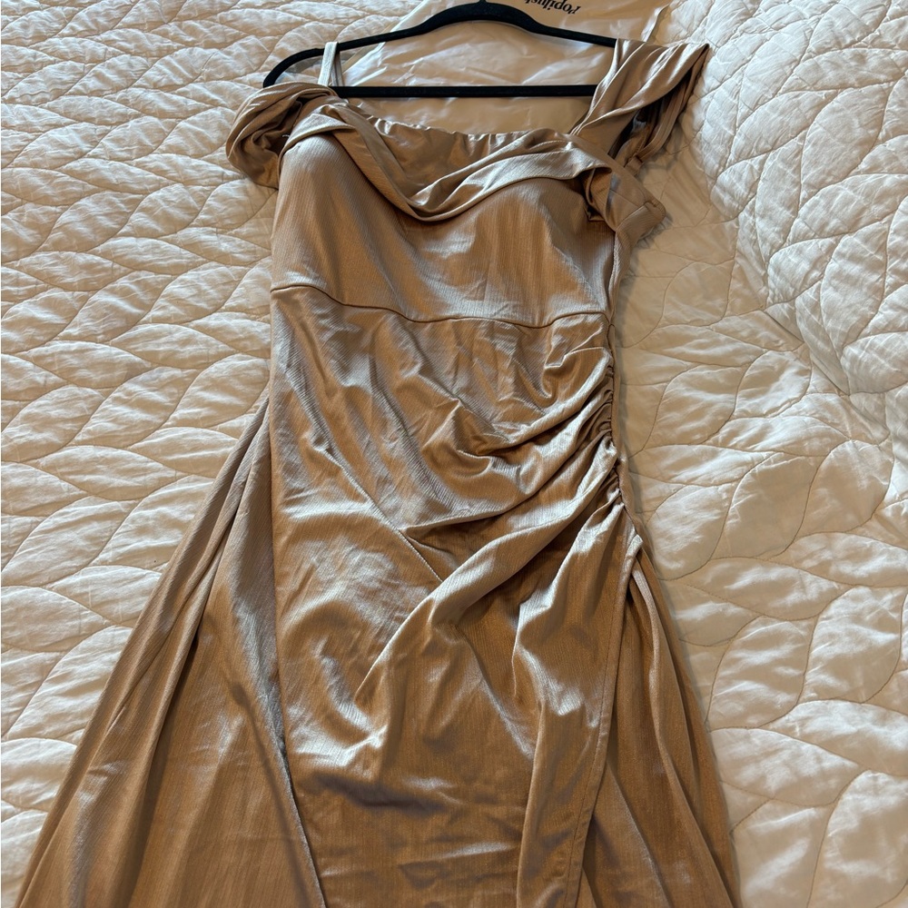 Off-Shoulder Metallic Gold Strapless Evening Gown - Picture 3 of 4